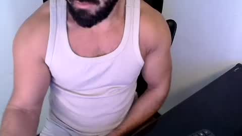 Snapshot of beard_top_guy chatting on 07.08.26 Beard Guy online show from 07.08.26