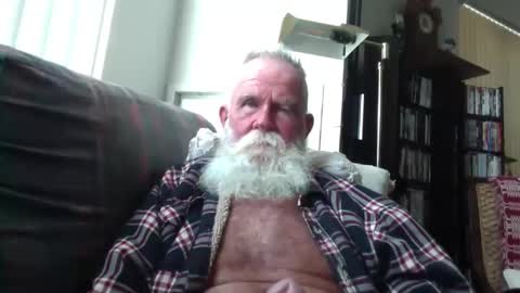 beardbushy online show from 09.08.25