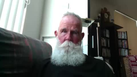 beardbushy online show from 09.11.25
