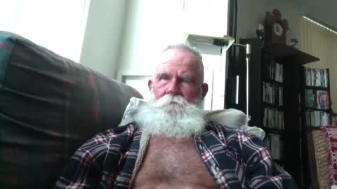 beardbushy online show from 09.15.25