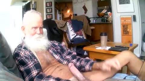 beardbushy online show from 12.18.25