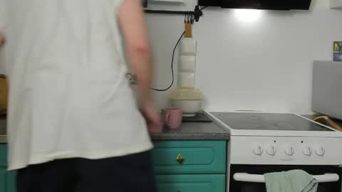 Zeus online show from 04.19.26