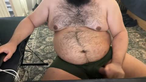 Snapshot of beardudeguy chatting on 05.11.26 beardudeguy online show from 05.11.26