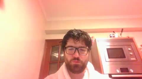 Snapshot of bearmen3107 chatting on 05.14.26 bearmen3107 online show from 05.14.26