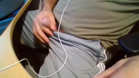 Snapshot of bearyuncut chatting on 09.17.25 bearyuncut online show from 09.17.25