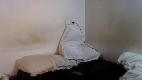 Beast And His Beauty online show from 11.10.25