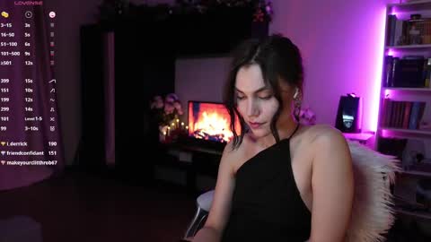 Bzzz Bea online show from 02.23.25