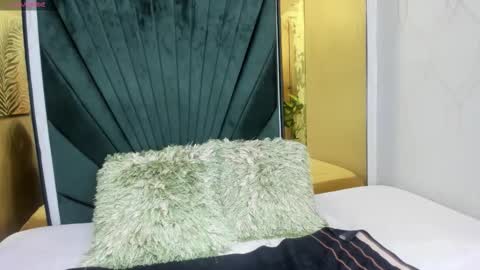   online show from 03.04.26