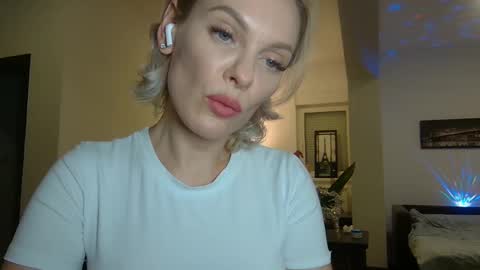 Beautifulkollette online show from 01.03.25