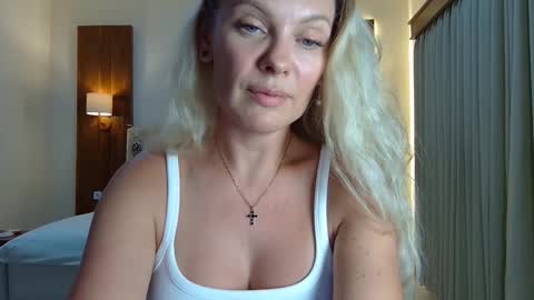 Beautifulkollette online show from 09.28.25