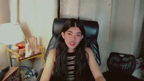 Snapshot of beautifultrixie chatting on 06.22.26 TRIXIE online show from 06.22.26
