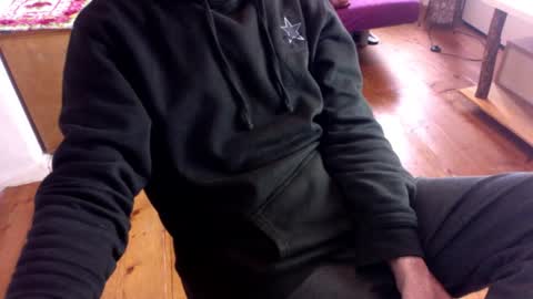 Snapshot of beautifulworld33 chatting on 10.23.25 beautifulworld33 online show from 10.23.25