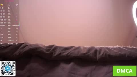 Polly  online show from 11.11.25