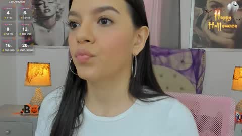 Ariana Reyes online show from 11.01.25