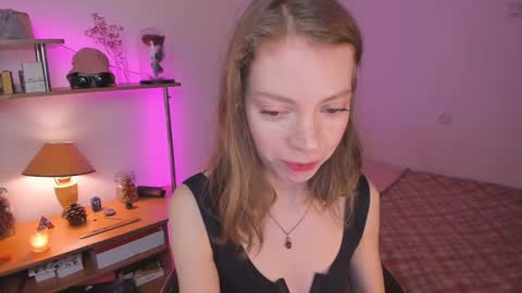 Eliise online show from 01.13.25