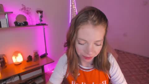 Eliise online show from 01.18.25