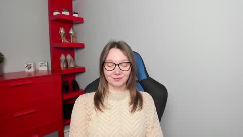 Zoe online show from 10.24.25