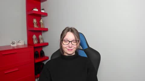 Zoe online show from 12.02.25