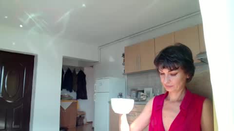 Raluca online show from 09.18.25