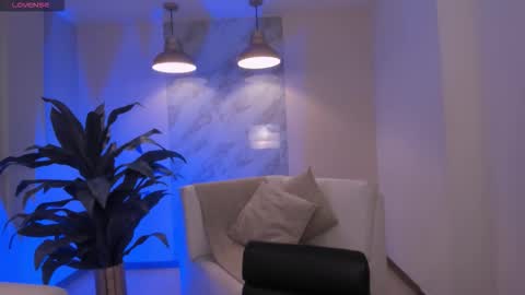 Am Becca online show from 09.24.25