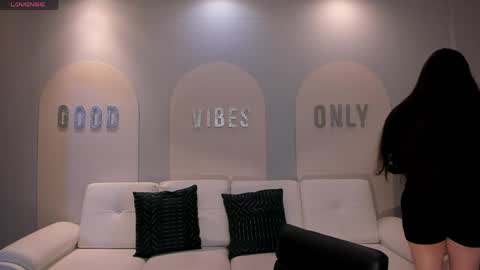 Am Becca online show from 04.13.26