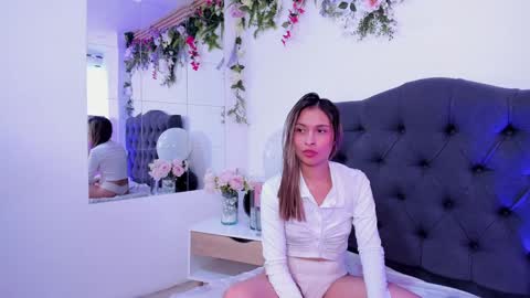 beccamilanni online show from 02.03.25