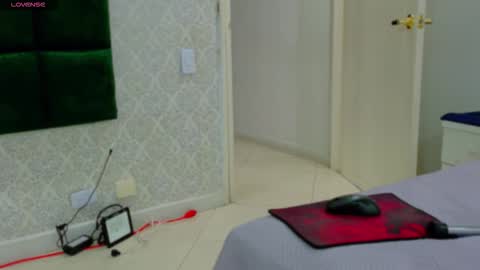 BeccaRed online show from 10.14.25