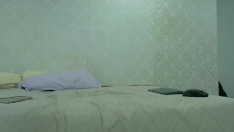 BeccaRed online show from 11.20.25