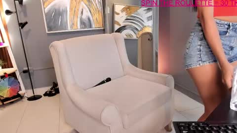 Snapshot of becky_vega chatting on 05.02.26 Victoria online show from 05.02.26