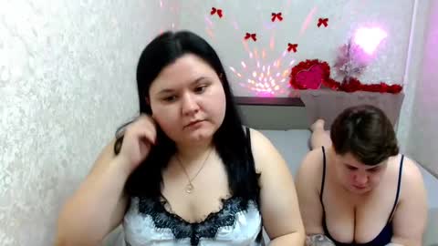 BeckyAndEllen online show from 12.24.24