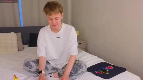Kenny online show from 09.20.25