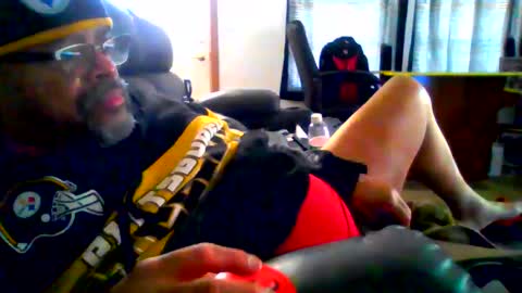 BEEF69DOG online show from 05.11.26