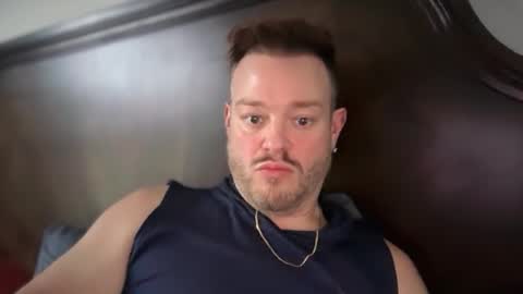 beefybttm718 online show from 04.13.26