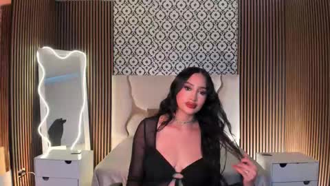 BELLA online show from 03.28.26