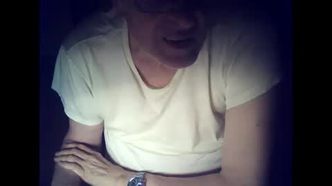 bekklove1 online show from 11.18.25