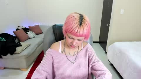 Snapshot of bela_craxkerr chatting on 04.29.26 Bela online show from 04.29.26