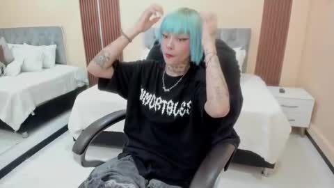 Snapshot of bela_craxkerr chatting on 06.15.26 Bela online show from 06.15.26
