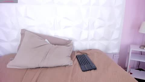 Snapshot of belaizza chatting on 11.05.25 belaizza online show from 11.05.25