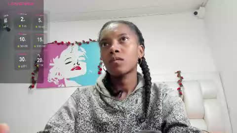 Snapshot of belen10 chatting on 07.19.26 Belen online show from 07.19.26