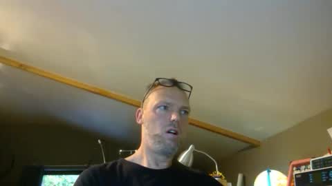 Snapshot of belgianordenary chatting on 11.13.25 belgianordenary online show from 11.13.25