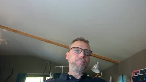 Snapshot of belgianordenary chatting on 11.21.25 belgianordenary online show from 11.21.25