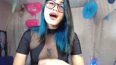 modelo independiente online show from 01.12.25