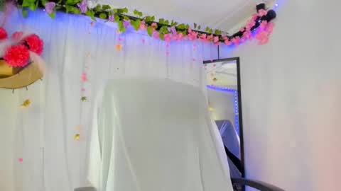 modelo independiente online show from 02.11.26