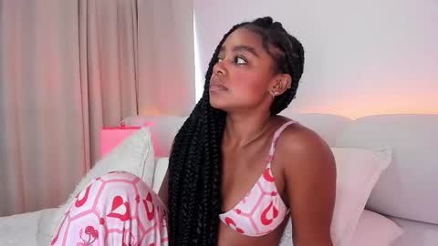  Belkis  online show from 10.02.25