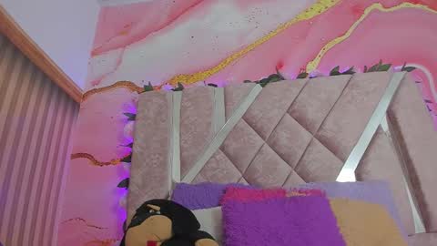 Melanie  online show from 02.19.26