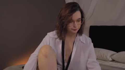  lita  online show from 10.25.25