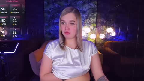 Bella online show from 01.14.25