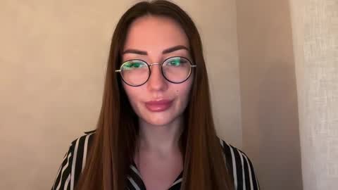 bella_foxxi online show from 12.07.24