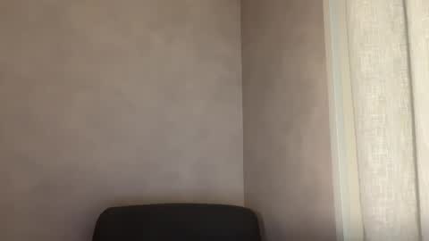 bella_foxxi online show from 12.11.24