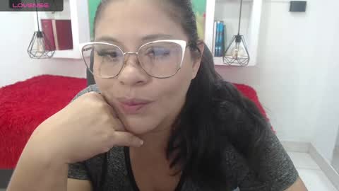 lady online show from 10.03.25